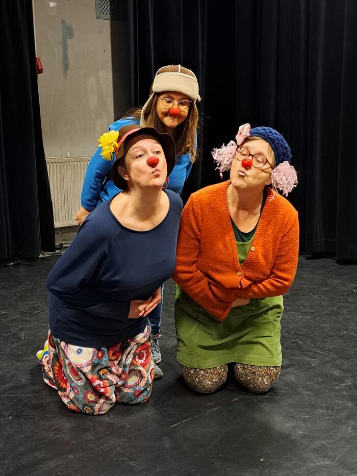 Clown Workshop mit Monika Speker aka Trude Plopp – Bild: Susi Lermer