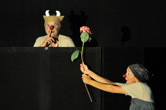 Der kleine Erdvogel – Pohybs und Konsorten – Kindertheater – Bild: 